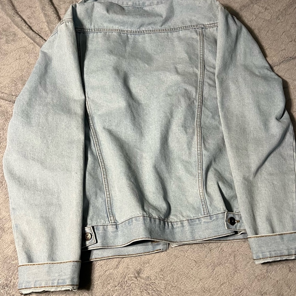 Denim jacket - Picture 2 of 2